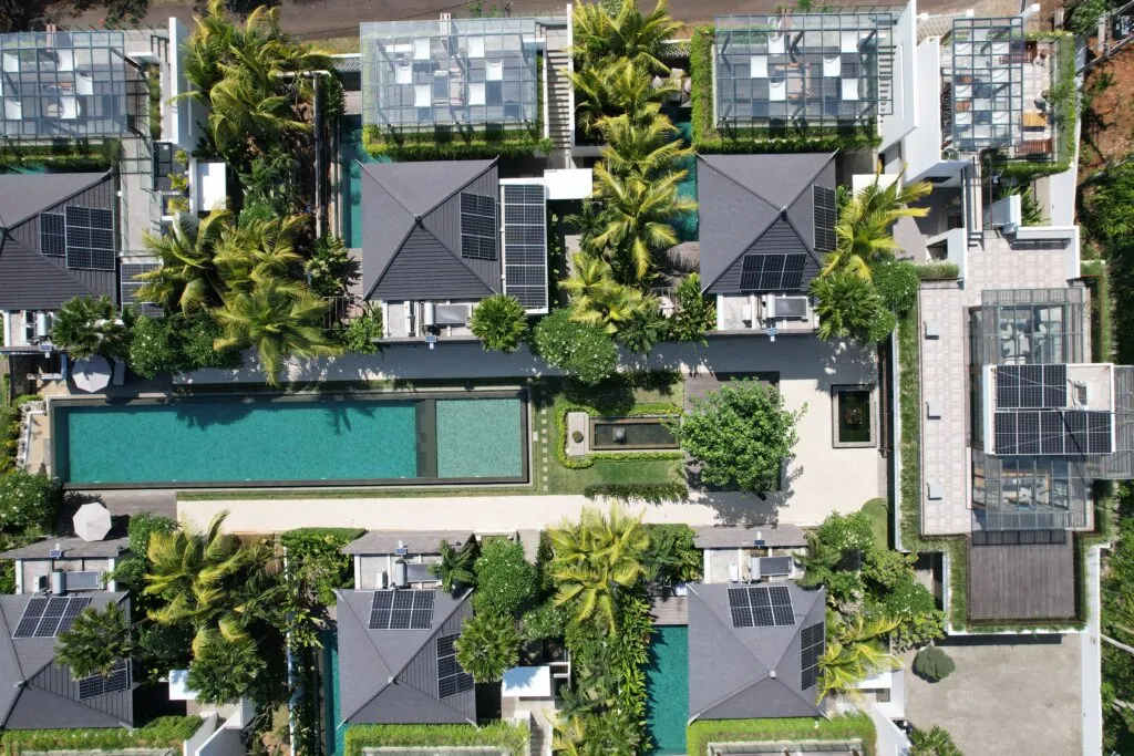 Eaze Villas